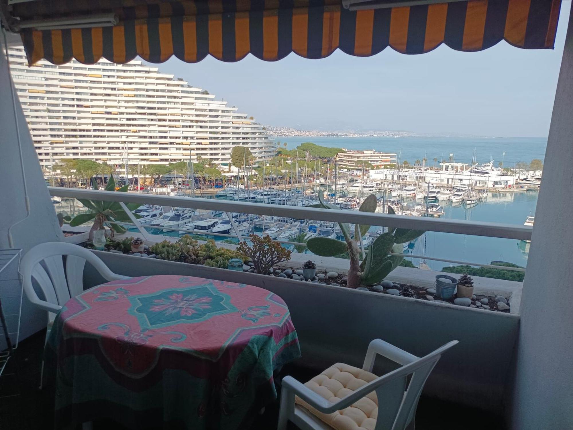 Grand Vue A Marina Baie Des Anges Appartement