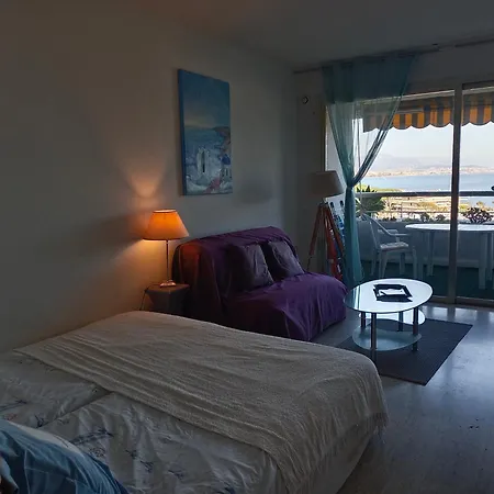 Grand Studio Vue Mer A Marina Baie Des Anges Villeneuve-Loubet Exterior photo
